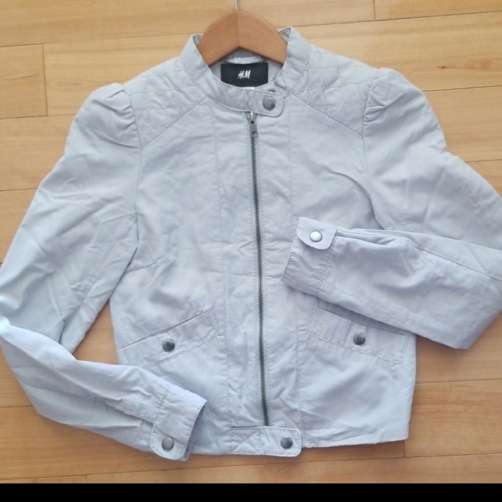 H&M Blue jacket sz 2 perfect condition